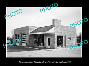 OLD LARGE HISTORIC PHOTO OF STONE MOUNTAIN GEORGIA, THE SERVICE STATION c1950