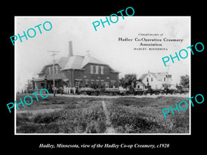 OLD LARGE HISTORIC PHOTO OF HADLEY MINNESOTA, THE HADLEY CO-OP CREAM Co c1920