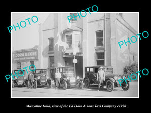 OLD LARGE HISTORIC PHOTO OF MUSCATINE IOWA, THE ED DORA TAXI COMPANY c1920