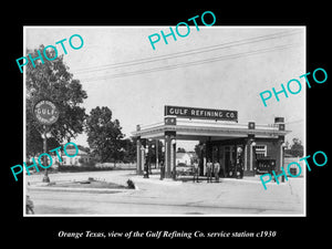 OLD LARGE HISTORIC PHOTO OF ORANGE TEXAS, THE GULF OIL GAS STATION c1930