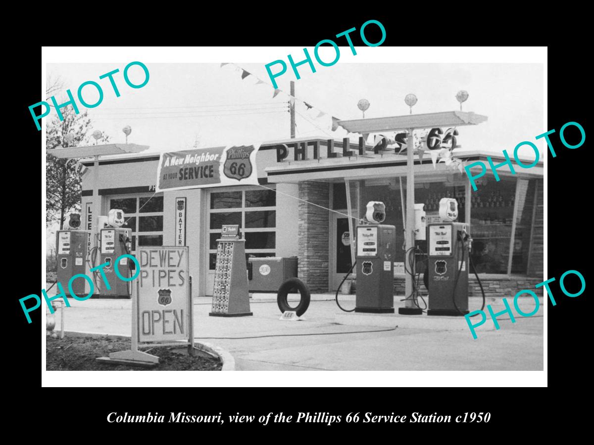 OLD LARGE HISTORIC PHOTO OF COLUMBIA MISSOURI, PHILLIPS 66 SERVICE STATION c1950