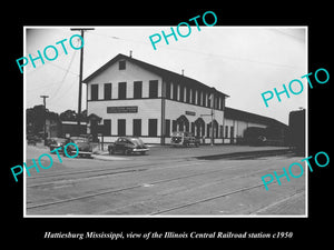 OLD LARGE HISTORIC PHOTO OF HATTIESBURG MISSISSIPPI, THE RAILROAD STATION c1950