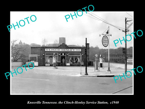 OLD LARGE HISTORIC PHOTO OF KNOXVILLE TENNESSEE, THE ESSO OIL GAS STATION c1940