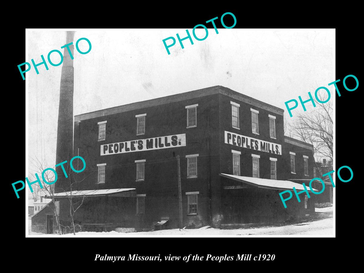 OLD LARGE HISTORIC PHOTO OF PALMYRA MISSOURI, VIEW OF THE PEOPLES MILL c1920