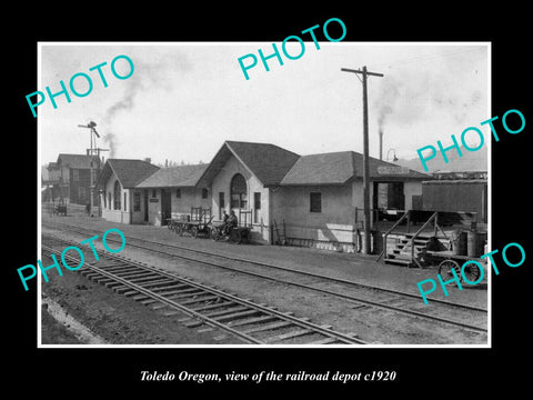 OLD LARGE HISTORIC PHOTO OF TOLEDO OREGON, THE RAILROAD DEPOT STATION c1920