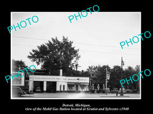 OLD LARGE HISTORIC PHOTO OF DETROIT MICHIGAN, THE MOBIL OIL Co GAS STATION No 10