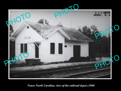 OLD LARGE HISTORIC PHOTO OF NEUSE NORTH CAROLINA, THE RAILROAD DEPOT c1960