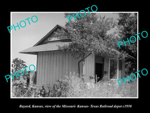 OLD LARGE HISTORIC PHOTO OF BAYARD KANSAS, VIEW OF THE RAILROAD STATION c1950