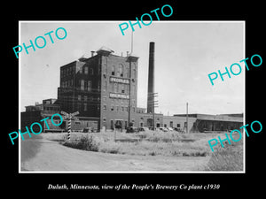 OLD LARGE HISTORIC PHOTO OF DULUTH MINNESOTA, THE PEOPLES BREWERY PLANT c1930