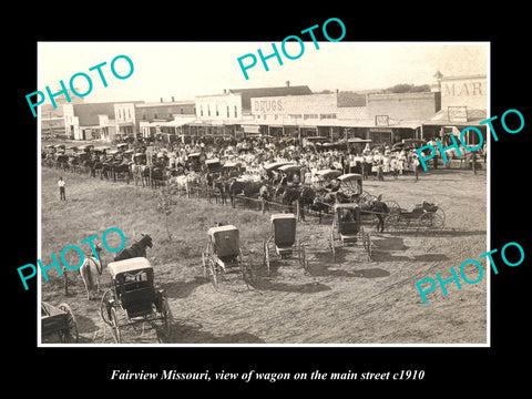 OLD LARGE HISTORIC PHOTO OF FAIRVIEW MISSOURI, WAGONS IN THE MAIN STREET c1910