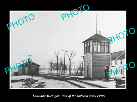 OLD LARGE HISTORIC PHOTO OF LAKELAND MICHIGAN, VIEW OF THE RAILROAD DEPOT c1900