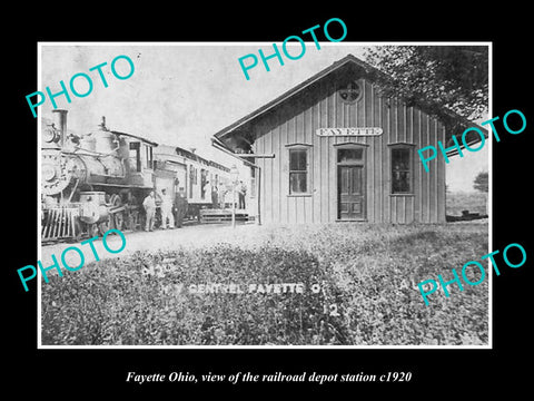 OLD LARGE HISTORIC PHOTO OF FAYETTE OHIO, THE RAILROAD DEPOT STATION c1920