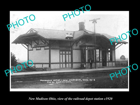 OLD LARGE HISTORIC PHOTO OF NEW MADISON OHIO, THE RAILROAD DEPOT STATION c1920