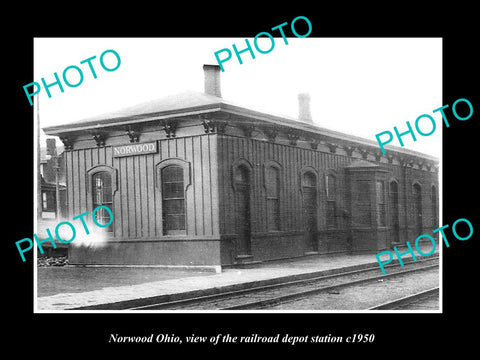 OLD LARGE HISTORIC PHOTO OF NORWOOD OHIO, THE RAILROAD DEPOT STATION c1950