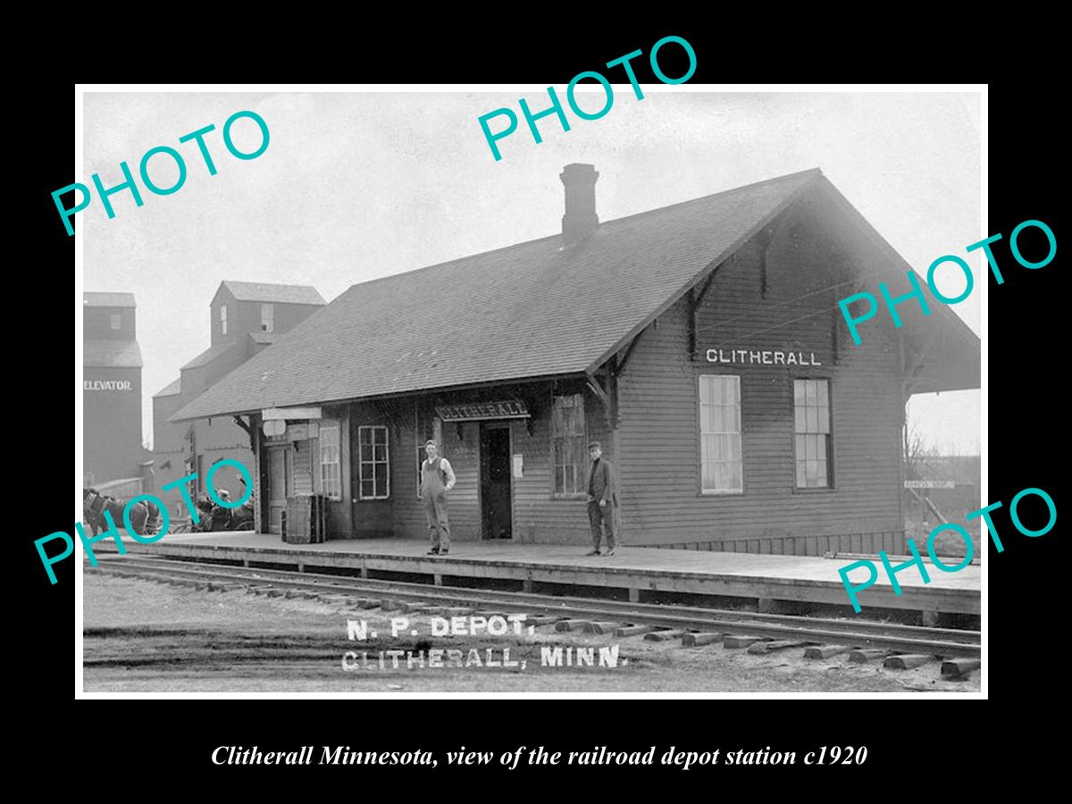 OLD LARGE HISTORIC PHOTO OF CLITHERALL MINNESOTA, RAILROAD DEPOT STATION c1920