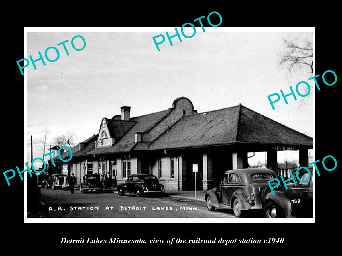 OLD LARGE HISTORIC PHOTO OF DETROIT LAKES MINNESOTA, THE RAILROAD STATION c1940