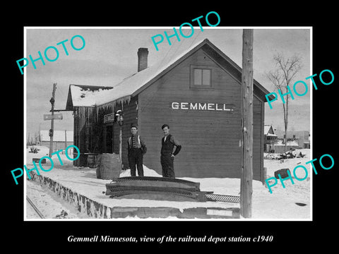 OLD LARGE HISTORIC PHOTO OF GEMMELL MINNESOTA, THE RAILROAD DEPOT STATION c1940