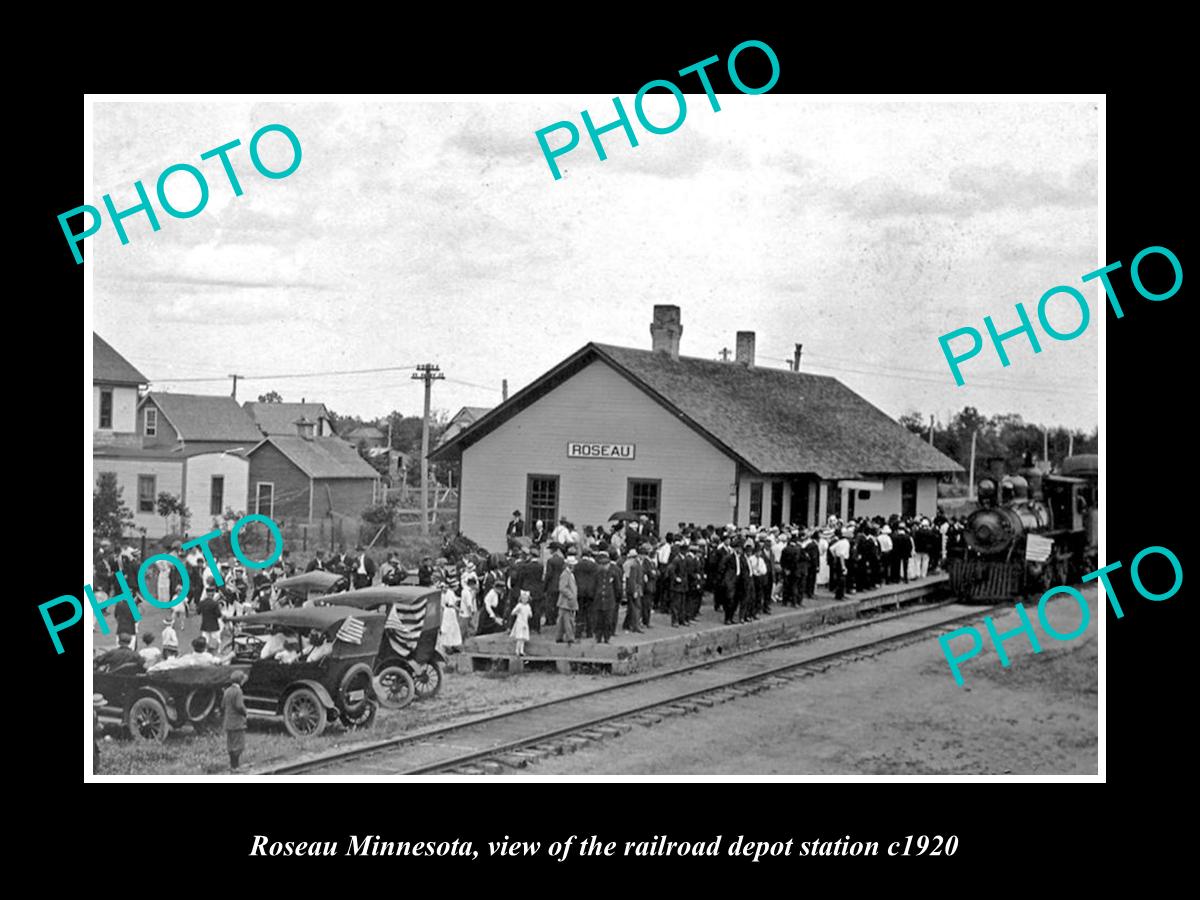 OLD LARGE HISTORIC PHOTO OF ROSEAU MINNESOTA, THE RAILROAD DEPOT STATION c1920