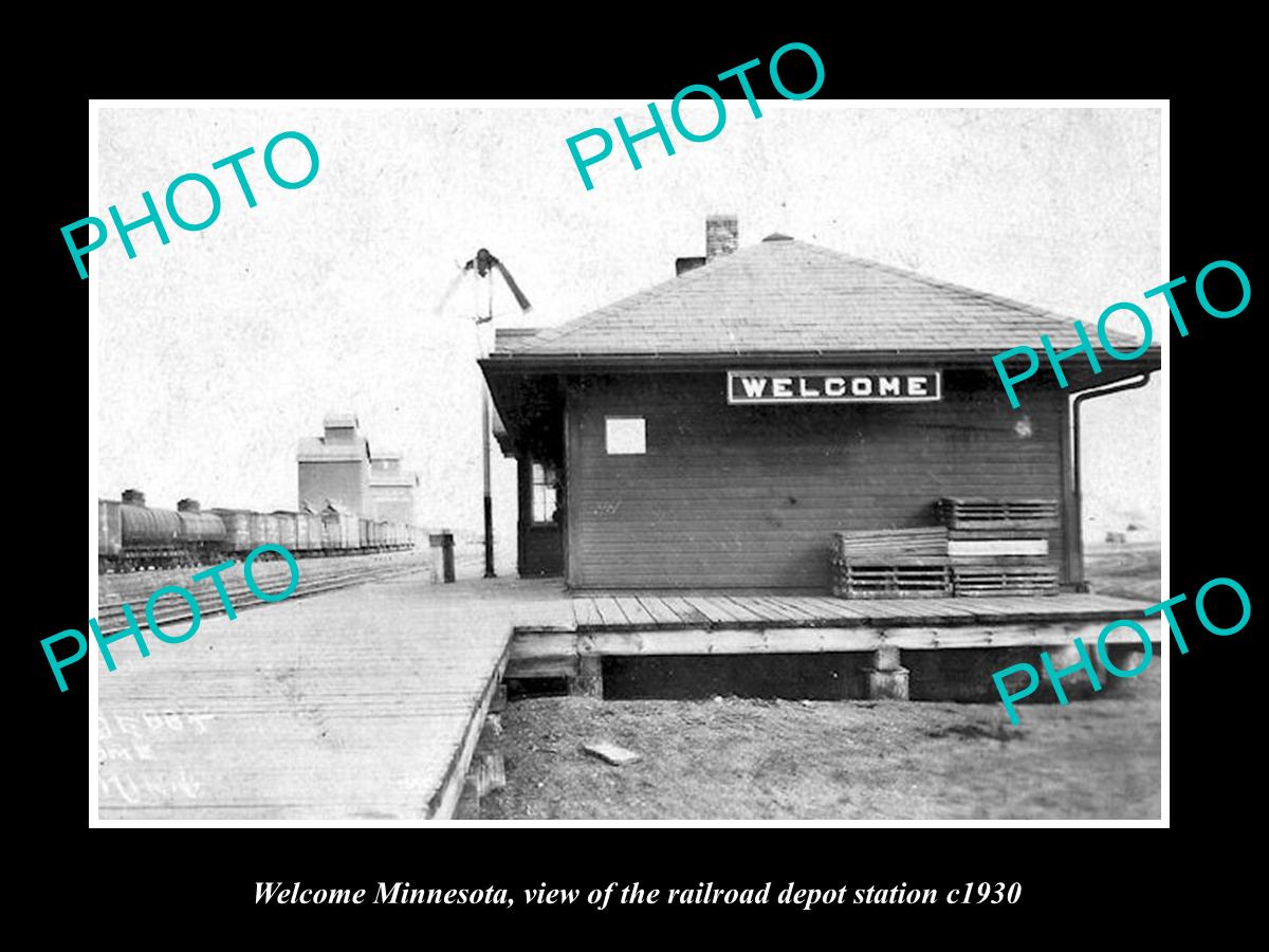 OLD LARGE HISTORIC PHOTO OF WELCOME MINNESOTA, THE RAILROAD DEPOT STATION c1930