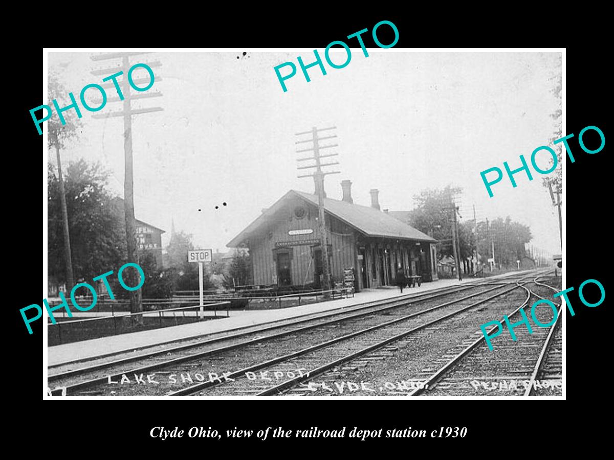 OLD LARGE HISTORIC PHOTO OF CLYDE OHIO, THE RAILROAD DEPOT STATION c1930