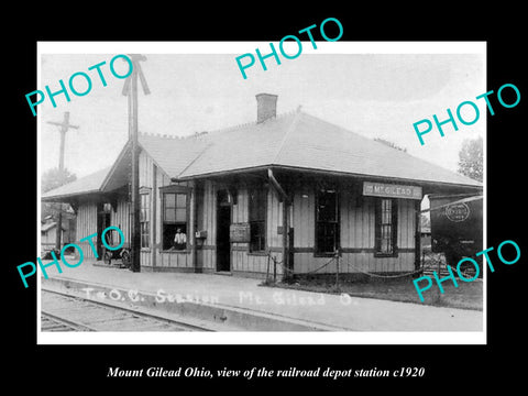 OLD LARGE HISTORIC PHOTO OF MOUNT GILEAD OHIO, THE RAILROAD DEPOT STATION c1920