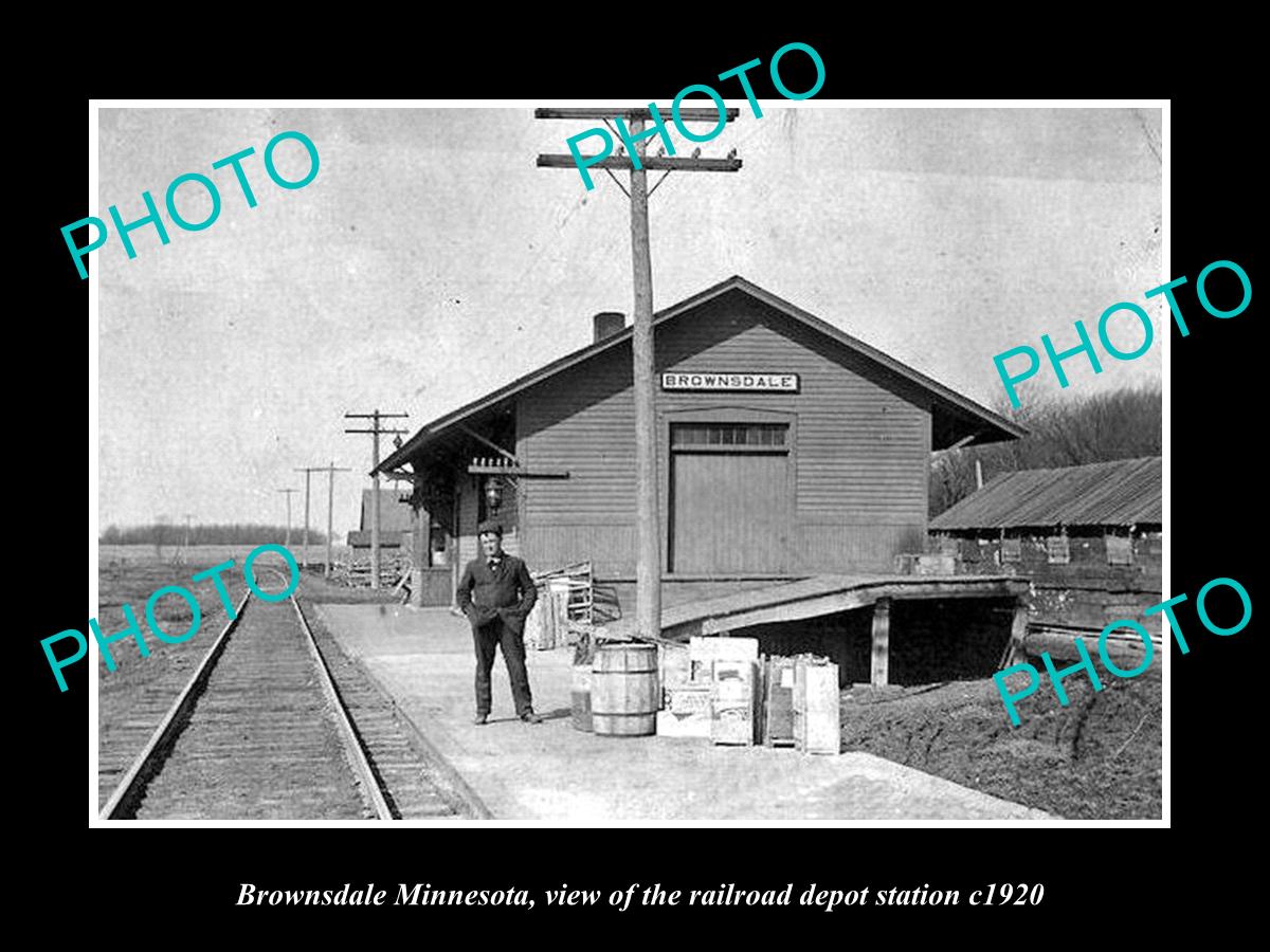 OLD LARGE HISTORIC PHOTO OF BROWNSDALE MINNESOTA RAILROAD DEPOT STATION c1920