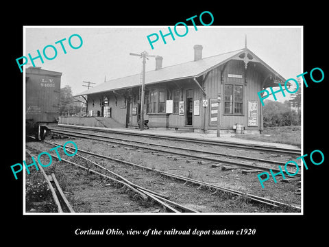 OLD LARGE HISTORIC PHOTO OF CORTLAND OHIO, THE RAILROAD DEPOT STATION c1920