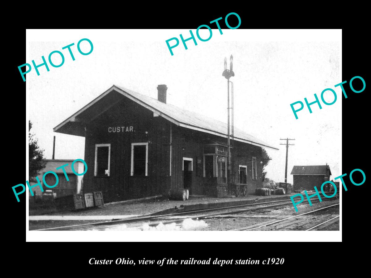 OLD LARGE HISTORIC PHOTO OF CUSTER OHIO, THE RAILROAD DEPOT STATION c1920