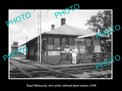 OLD LARGE HISTORIC PHOTO OF TAOPI MINNESOTA, THE RAILROAD DEPOT STATION c1940 1