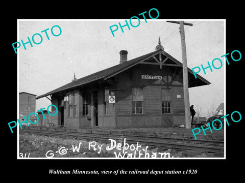 OLD LARGE HISTORIC PHOTO OF WALTHAM MINNESOTA, THE RAILROAD DEPOT STATION c1920