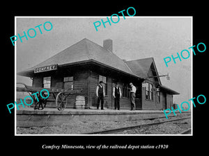 OLD LARGE HISTORIC PHOTO OF COMFREY MINNESOTA, THE RAILROAD DEPOT STATION c1920