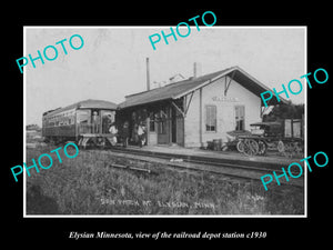 OLD LARGE HISTORIC PHOTO OF ELYSIAN MINNESOTA, THE RAILROAD DEPOT STATION c1930