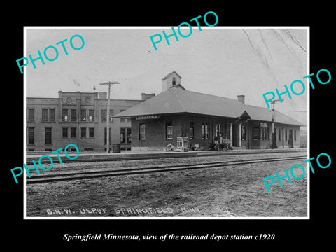 OLD LARGE HISTORIC PHOTO OF SPRINGFIELD MINNESOTA, RAILROAD DEPOT STATION c1920