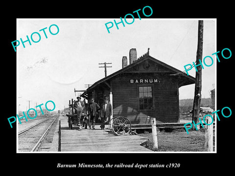 OLD LARGE HISTORIC PHOTO OF BARNUM MINNESOTA, THE RAILROAD DEPOT STATION c1920