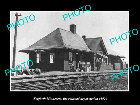 OLD LARGE HISTORIC PHOTO OF SEAFORTH MINNESOTA, THE RAILROAD DEPOT STATION c1920