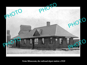 OLD LARGE HISTORIC PHOTO OF VESTA MINNESOTA, THE RAILROAD DEPOT STATION c1920