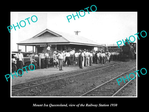 OLD LARGE HISTORIC PHOTO OF MOUNT ISA QUEENSLAND, THE RAILROAD STATION c1930