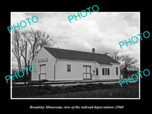 OLD LARGE HISTORIC PHOTO OF BEARDSLEY MINNESOTA THE RAILROAD DEPOT STATION c1960