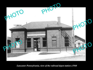 OLD LARGE HISTORIC PHOTO OF LANCASTER PENNSYLVANIA, THE RAILROAD DEPOT c1940