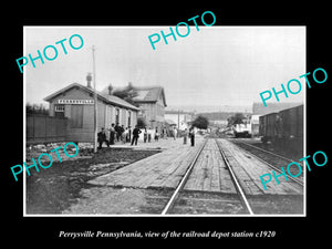 OLD LARGE HISTORIC PHOTO OF PERRYSVILLE PENNSYLVANIA, THE RAILROAD DEPOT c1920