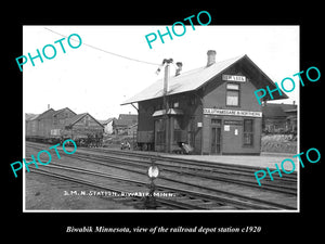 OLD LARGE HISTORIC PHOTO OF BIWABIK MINNESOTA, RAILROAD DEPOT STATION c1920 1