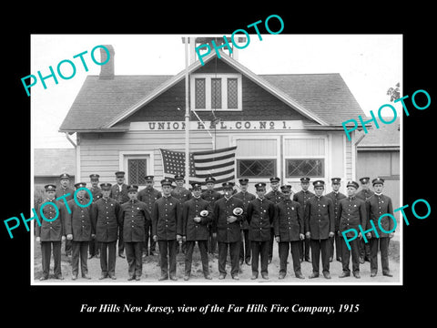 OLD LARGE HISTORIC PHOTO OF FAR HILLS NEW JERSEY, THE FIRE DEPARTMENT CREW c1915