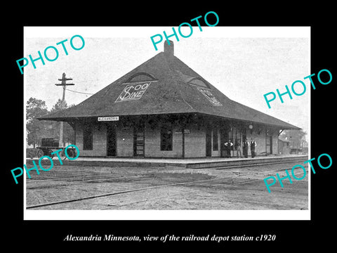 OLD LARGE HISTORIC PHOTO OF ALEXANDRIA MINNESOTA, RAILROAD DEPOT STATION c1920