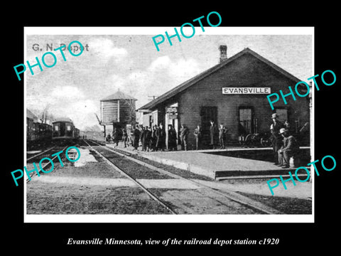 OLD LARGE HISTORIC PHOTO OF EVANSVILLE MINNESOTA, RAILROAD DEPOT STATION c1920