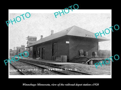 OLD LARGE HISTORIC PHOTO OF WINNEBAGO MINNESOTA, RAILROAD DEPOT STATION c1920