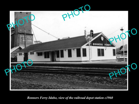 OLD LARGE HISTORIC PHOTO OF BONNERS FERRY IDAHO RAILROAD DEPOT STATION c1960