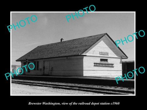 OLD LARGE HISTORIC PHOTO OF BREWSTER WASHINGTON THE RAILROAD DEPOT STATION c1960