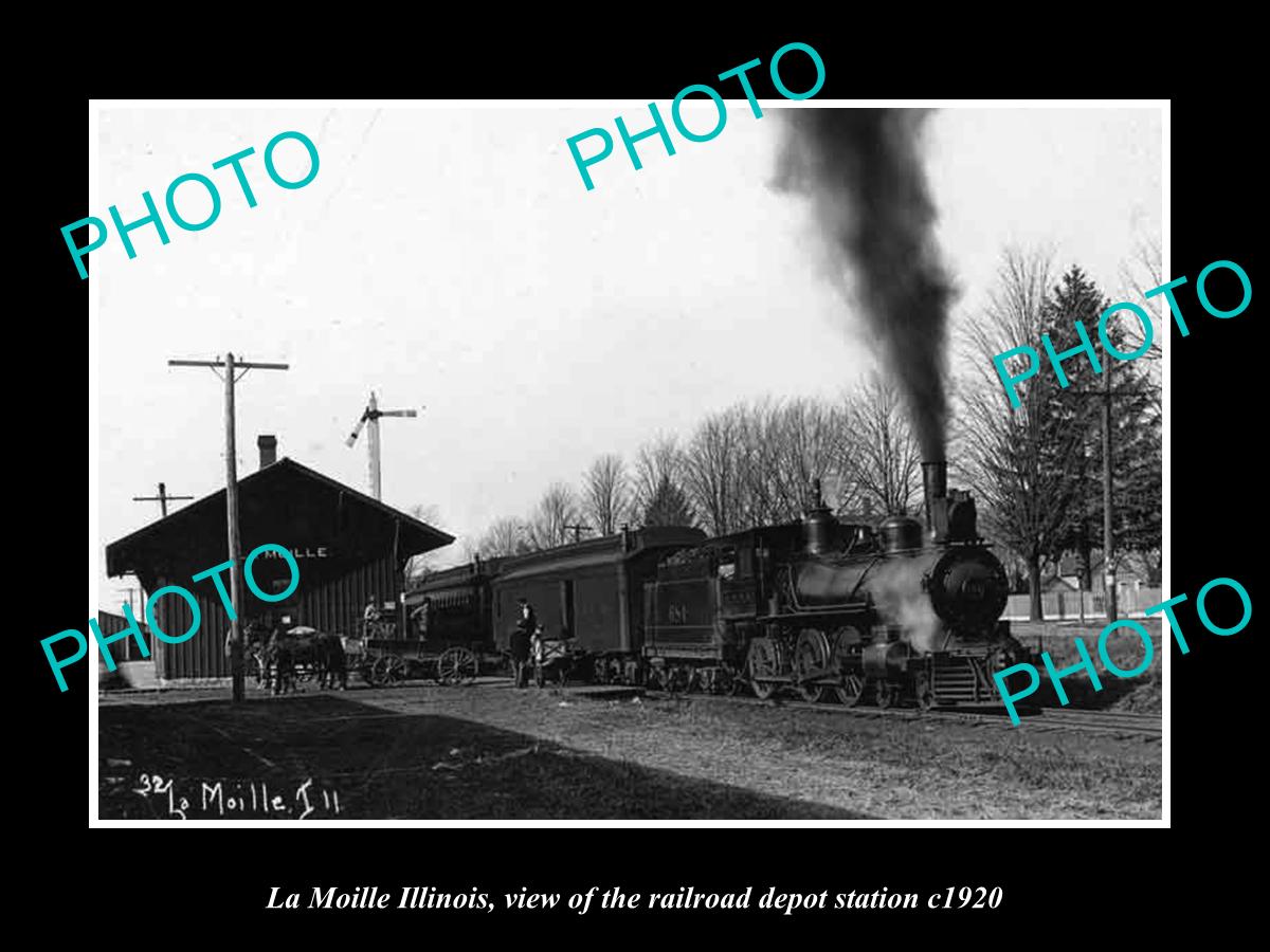 OLD LARGE HISTORIC PHOTO OF LA MOILLE ILLINOIS, THE RAILROAD DEPOT STATION c1920