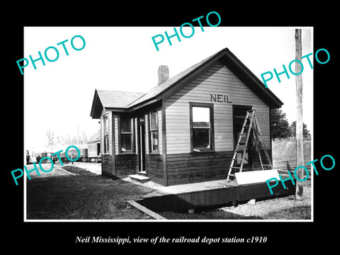 OLD LARGE HISTORIC PHOTO OF NEIL MISSISSIPPI, THE RAILROAD DEPOT STATION c1910