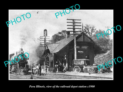 OLD LARGE HISTORIC PHOTO OF PERU ILLINOIS, THE RAILROAD DEPOT STATION c1900